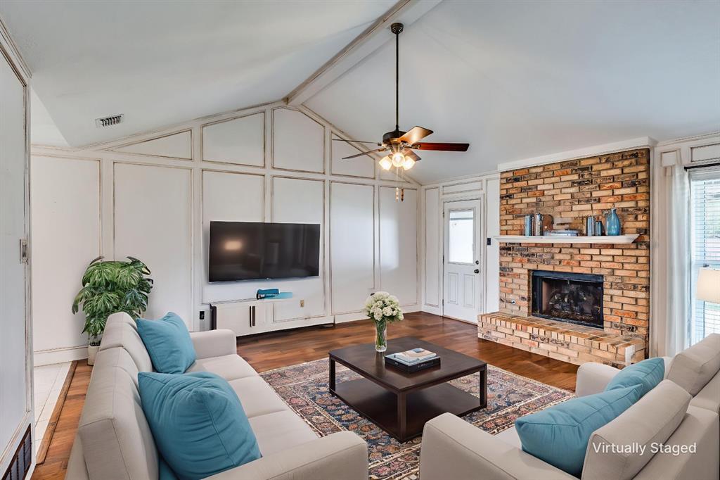 3410 Meadow Creek Lane