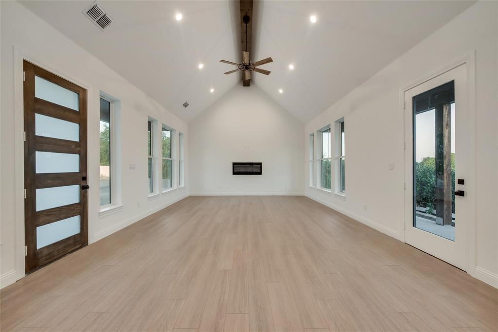 1203 Chapel Drive
