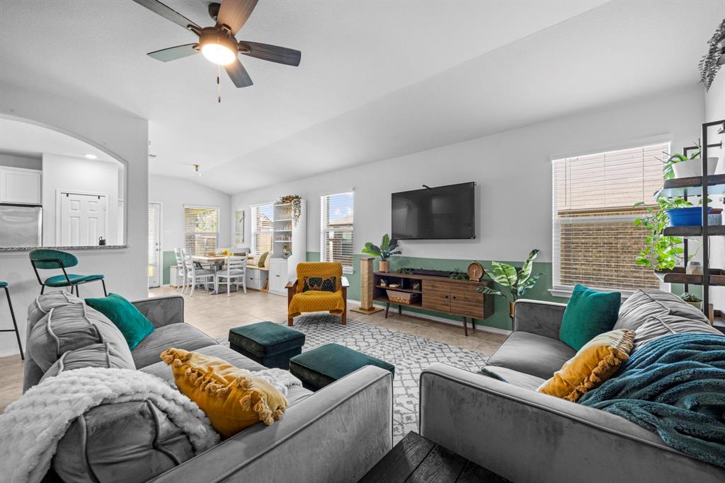 8402 Pleasant Trail Drive