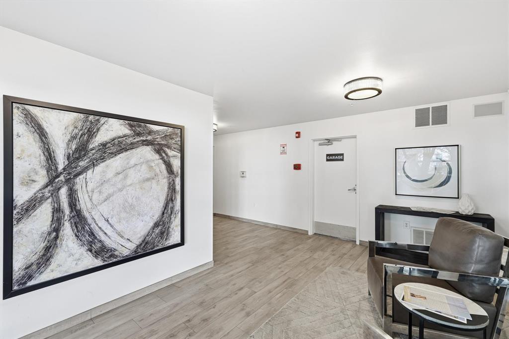 4411 Bowser Avenue 310