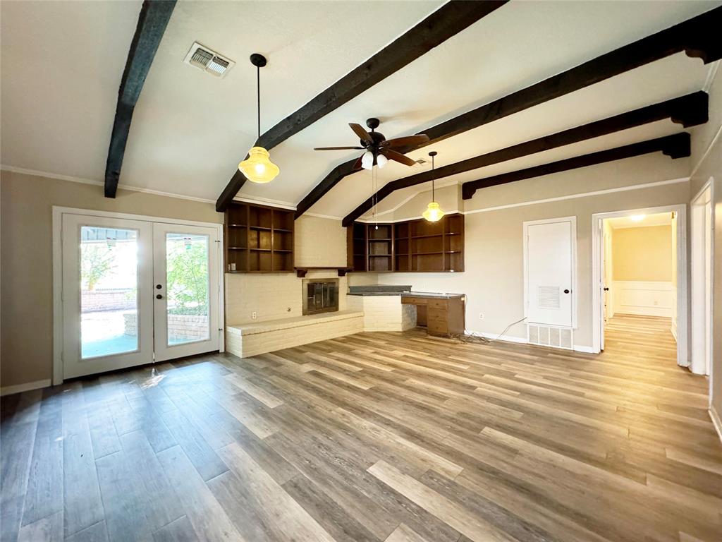 Forest Hills - Residential