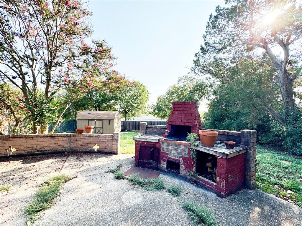 Forest Hills - Residential