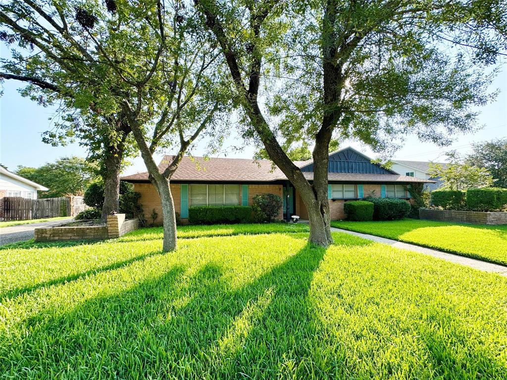 Forest Hills - Residential