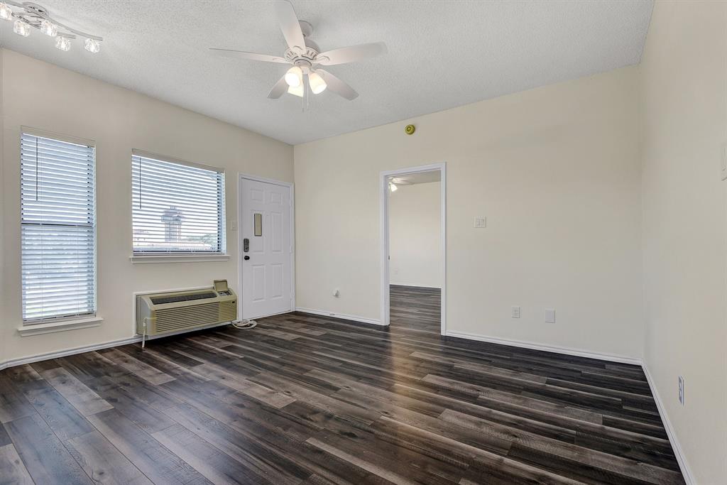 Tanglewood 1 Condos - Residential Lease