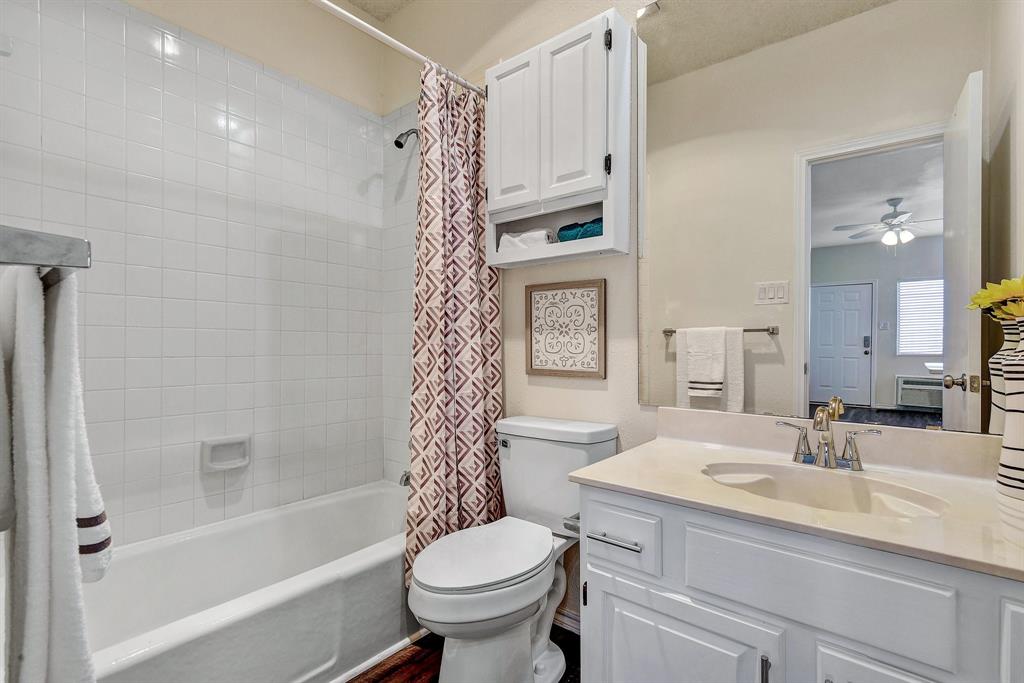 Tanglewood 1 Condos - Residential Lease