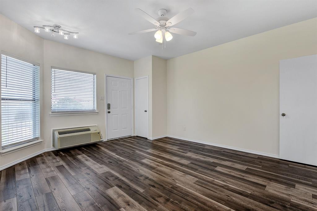 Tanglewood 1 Condos - Residential Lease