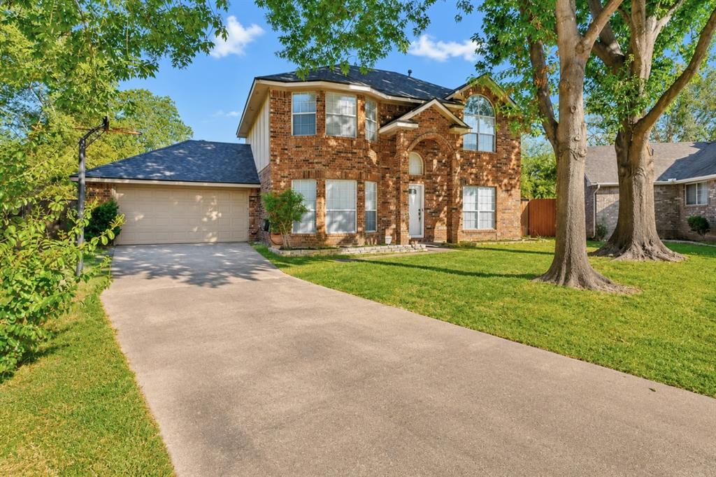 2505 Classic Court W