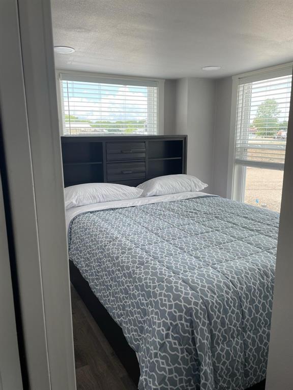 Peninsula Point - Residential