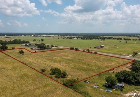 Photo of TBD US-377, Whitesboro, TX 76273 (MLS # 21157925)