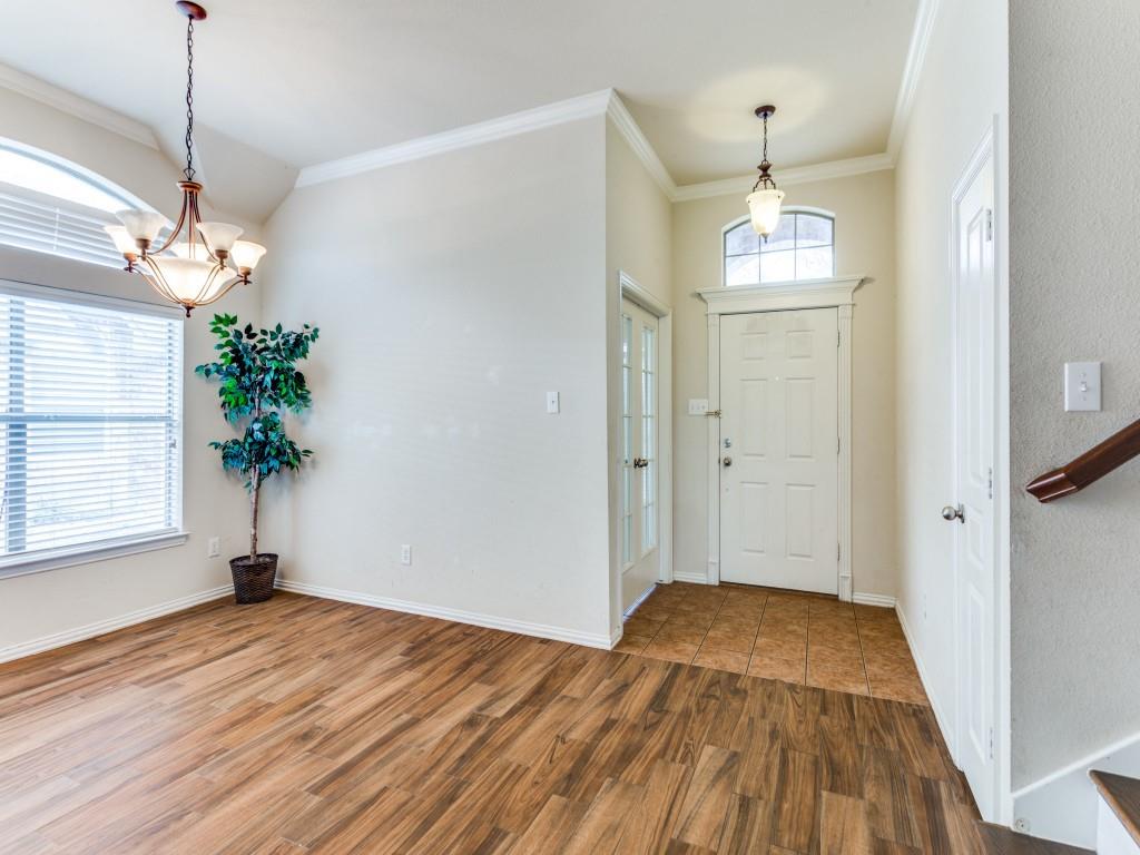 8325 Estandarte Court