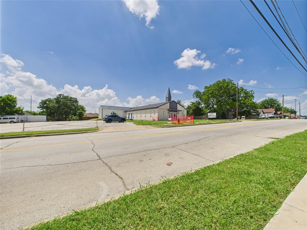 2126 Amanda Avenue