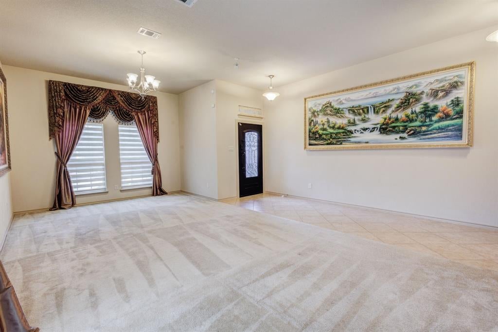 1004 Keats Drive