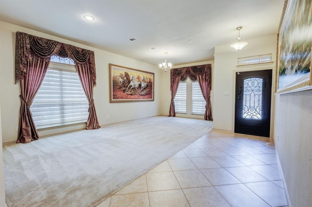 1004 Keats Drive