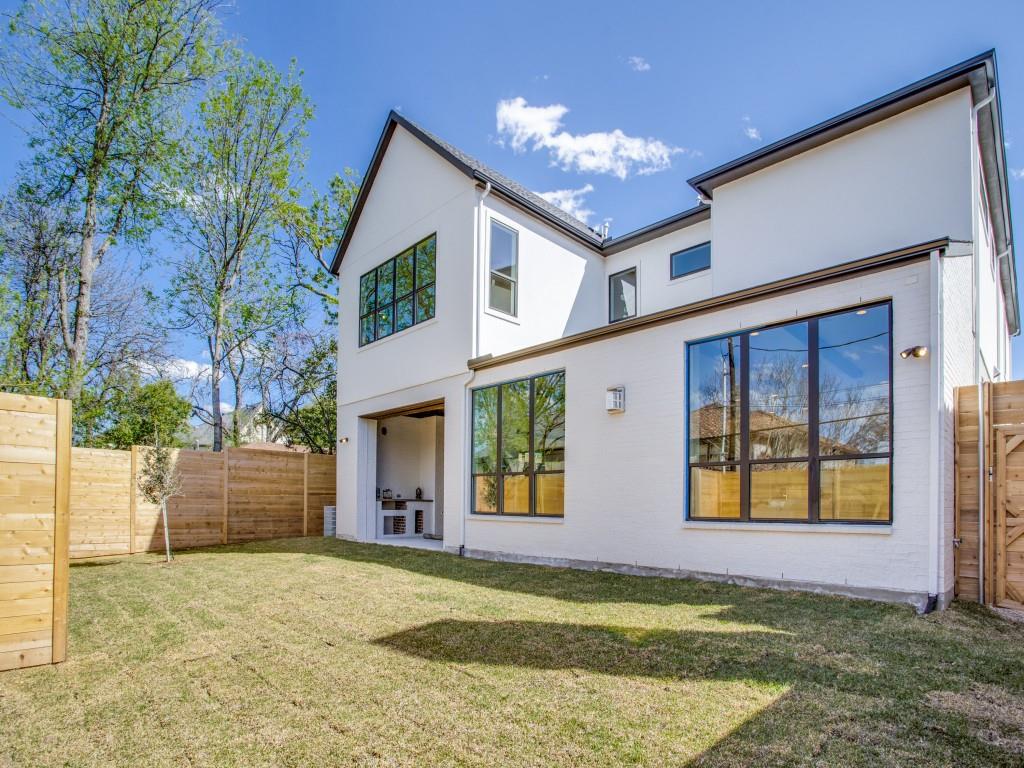 Bob-O-Links Downs - Residential