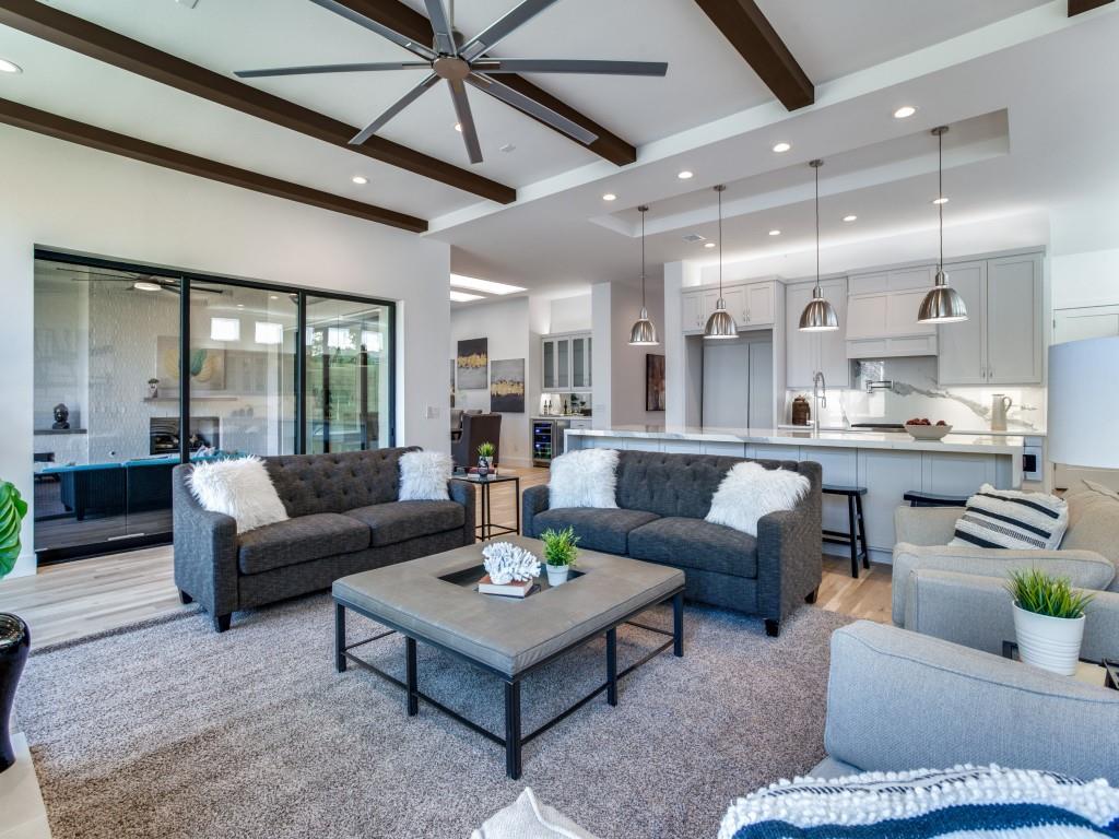 Bob-O-Links Downs - Residential