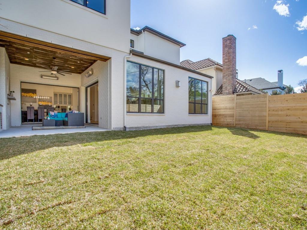 Bob-O-Links Downs - Residential