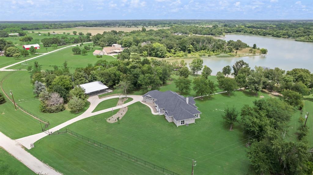Kerens, Texas, 75144, United States, 4 Bedrooms Bedrooms, ,5 BathroomsBathrooms,Residential,Active,2045609