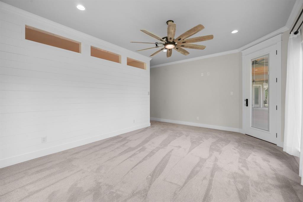 Kerens, Texas, 75144, United States, 4 Bedrooms Bedrooms, ,5 BathroomsBathrooms,Residential,Active,2045609