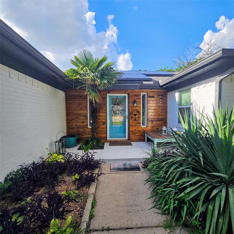 2609 Meadow Green
