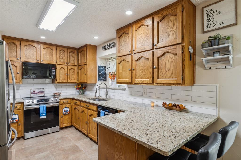 Crestdale Add - Residential