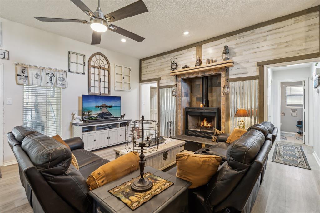 Crestdale Add - Residential