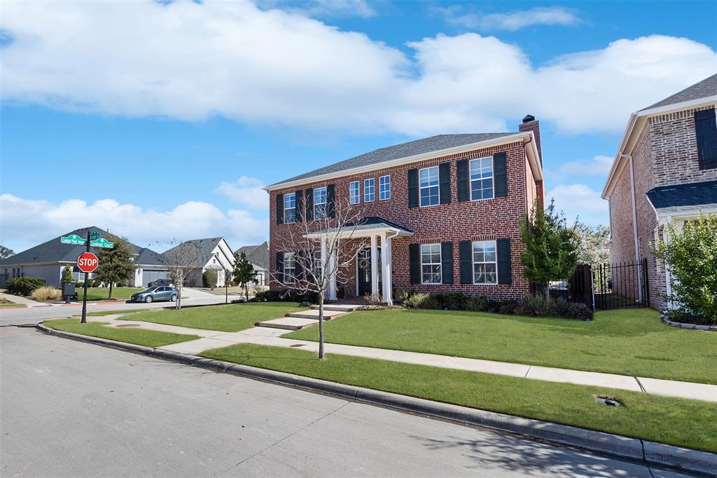 716 Rockledge Trail