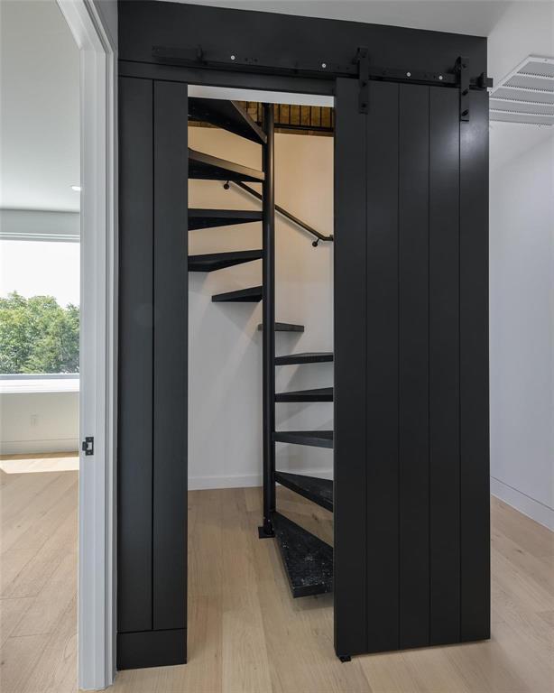 Webster & Woods North Park - Residential Lease