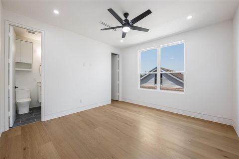 Tiny photo for 6718 Victoria Avenue, Dallas, TX 75209 (MLS # 21040614)