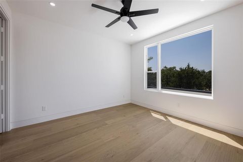 Tiny photo for 6718 Victoria Avenue, Dallas, TX 75209 (MLS # 21040614)