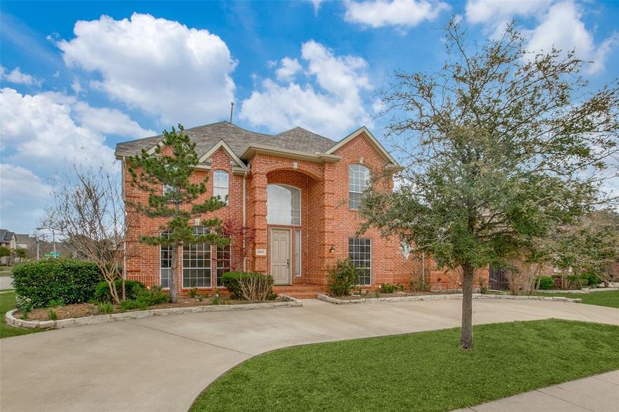 A circular driveway frames this lovely home on a corner lot in highly sought after W. Plano. Close to all major roadways. Open floor plan boasts 5 BRs (primary BR down, 4 BR's up), gameroom, study, formals, 2 fireplaces. Wet rooom perfect for kiddos coming in from the pool. Granite counters, stainless appliances, travertine and wood flooring. You will love the backyard with covered patio, grill & pool which is ideal for relaxing alone or for 
entertaining. Gated driveway. Surround sound in family room with pull down media screen.  Plano ISD feeding into Plano West Senior HS.