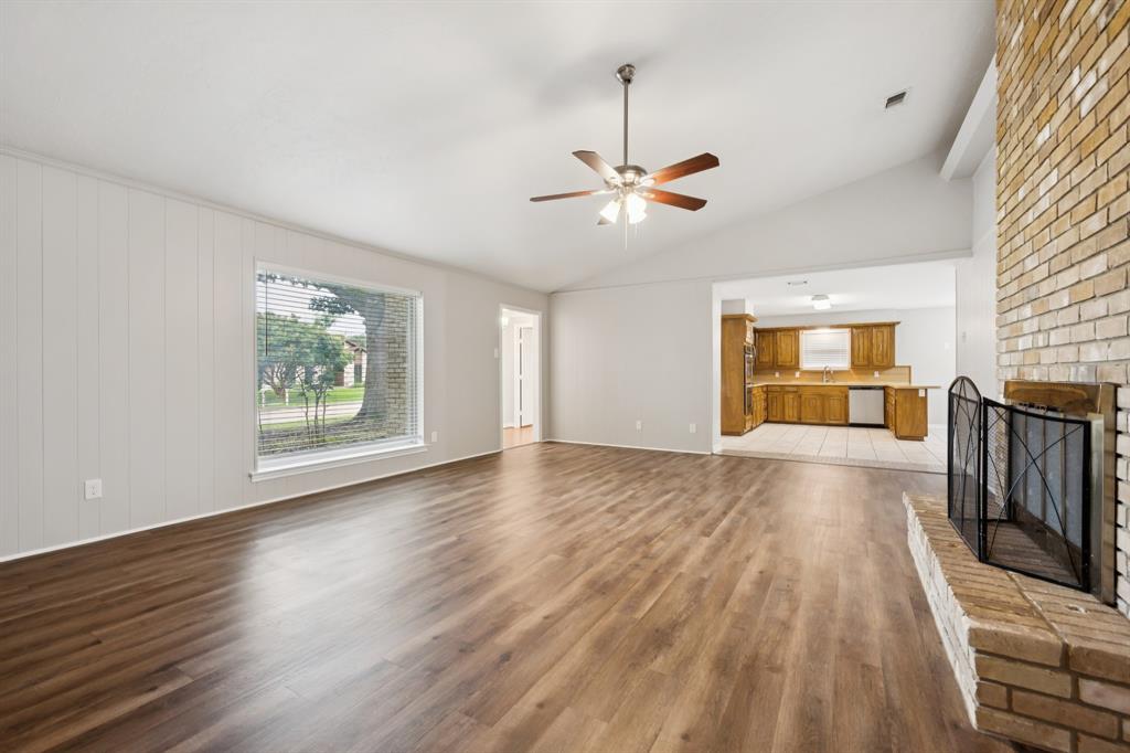 2413 Golden Willow Lane