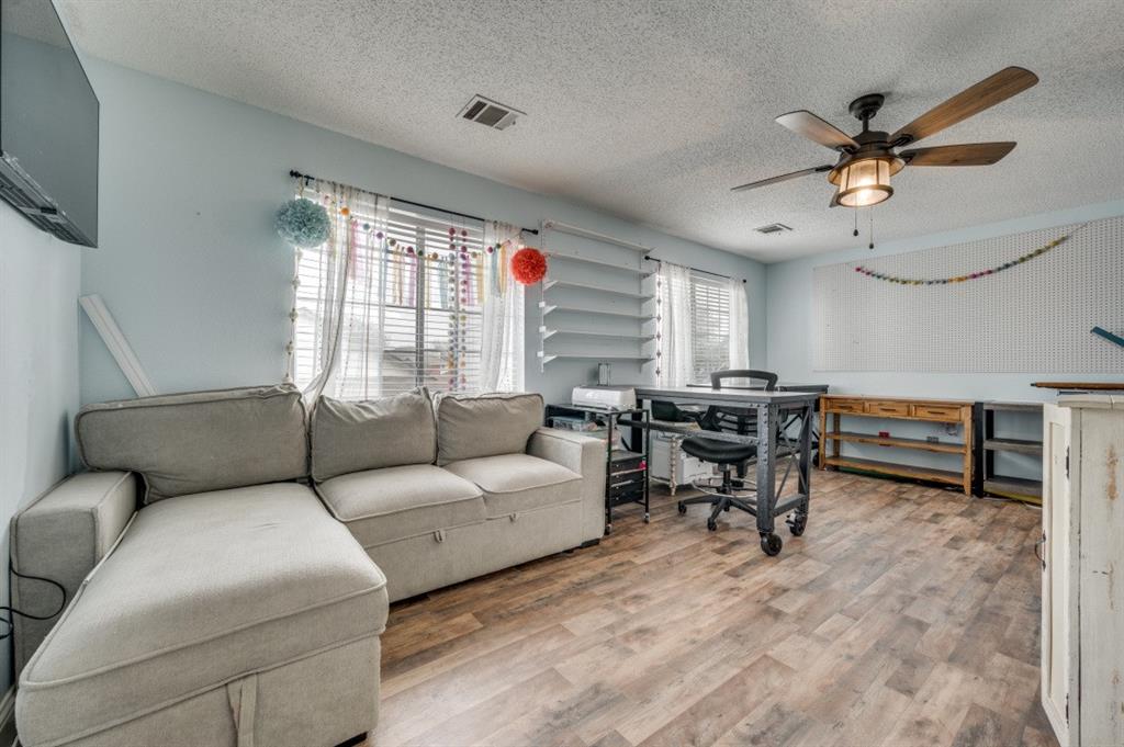 Indian Oaks Add Sec 3 - Residential