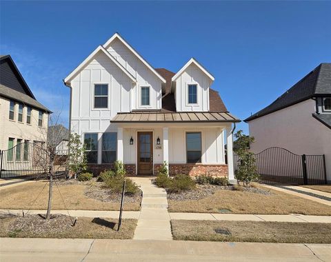 1708 Swan Street Van Alstyne TX 75495