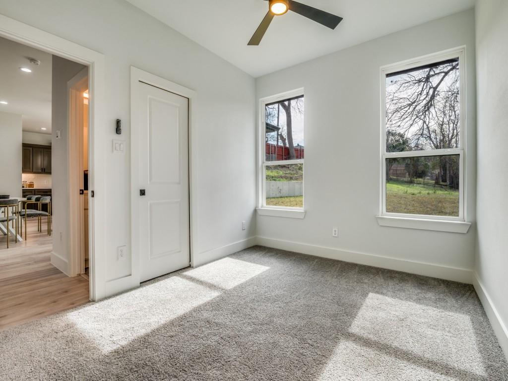 Woodacres Corner - Residential