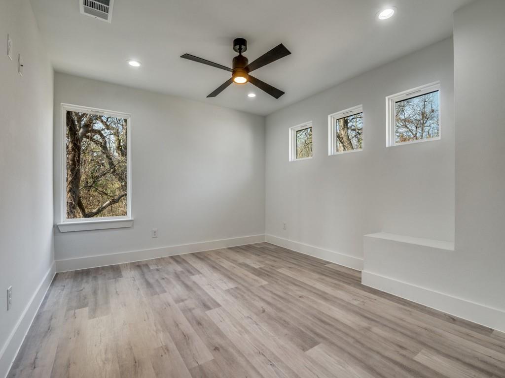 Woodacres Corner - Residential