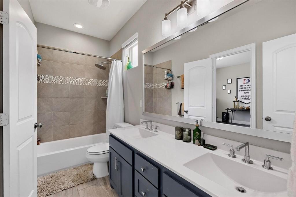 Riverside Point - Residential