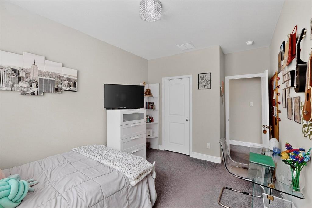 Riverside Point - Residential