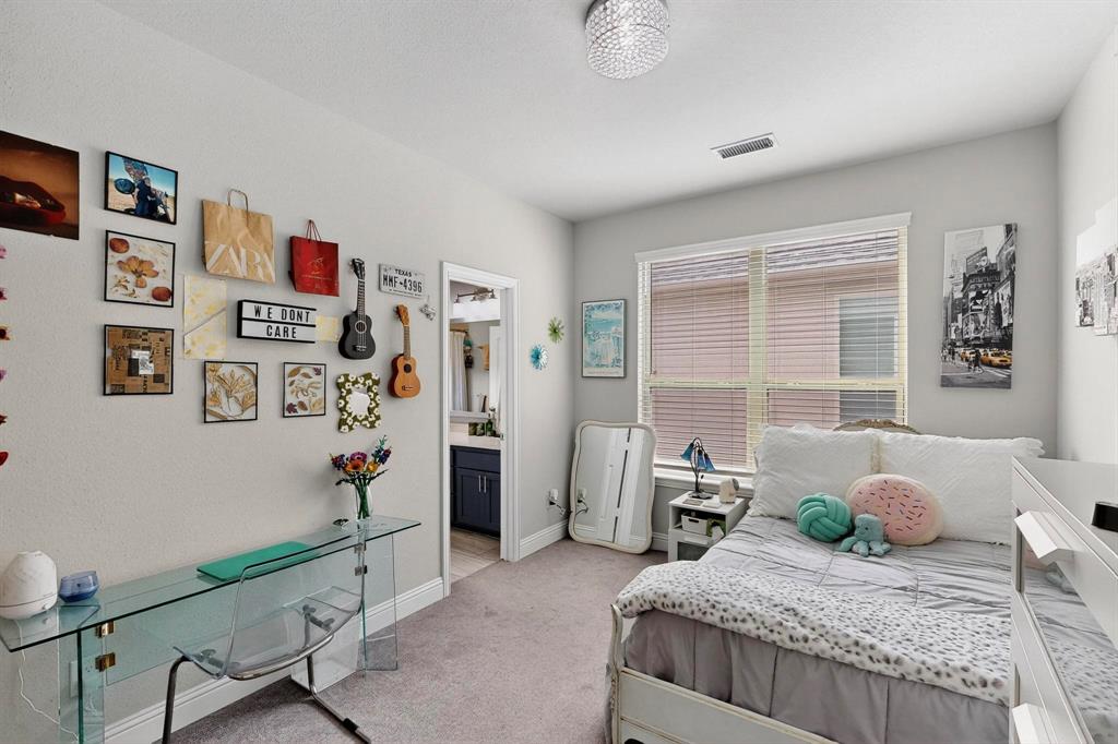 Riverside Point - Residential