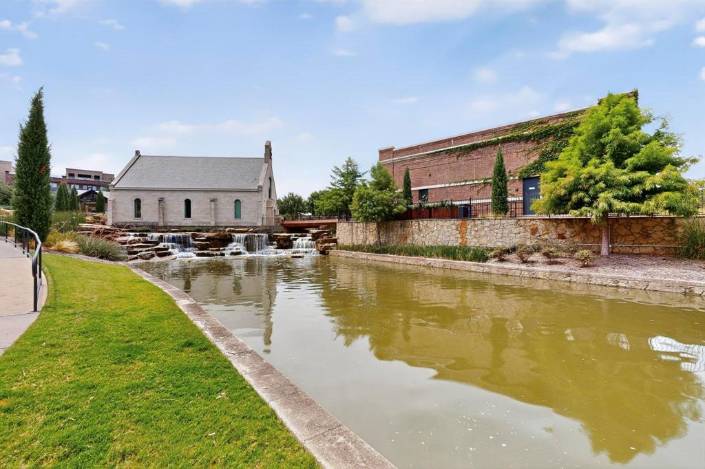 Riverside Point - Residential