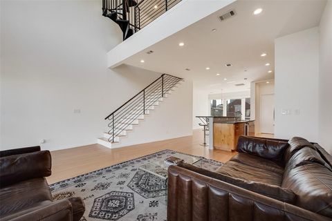 959 W Bluff Street 105 Fort Worth TX 76102