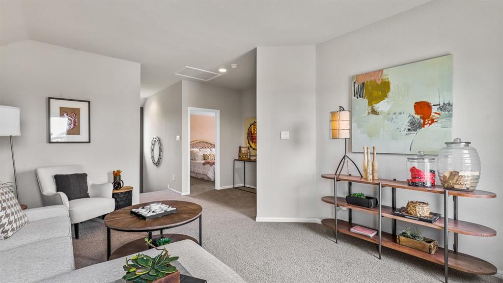 Heritage Village - D.R. Horton - Residential