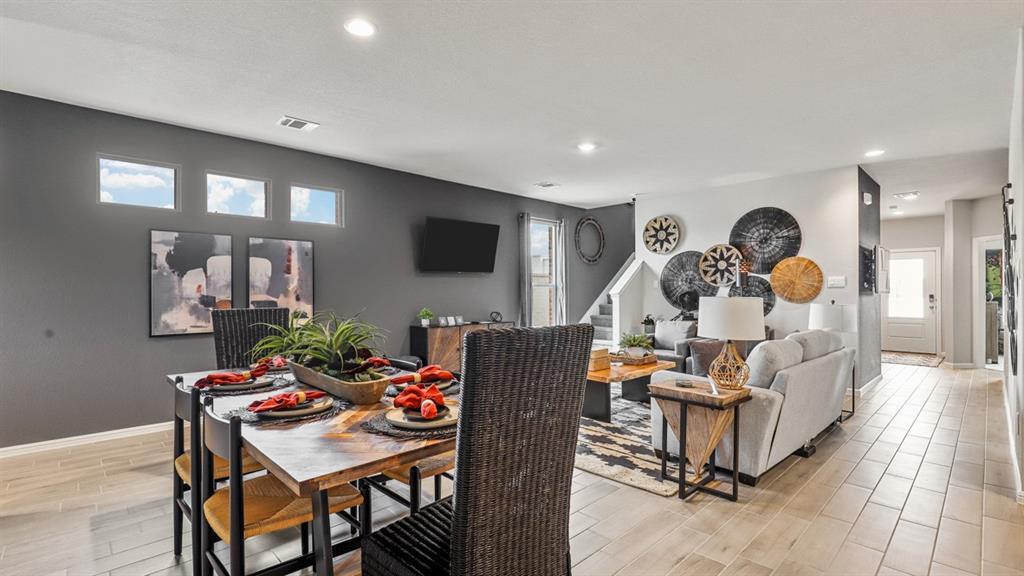 Heritage Village - D.R. Horton - Residential