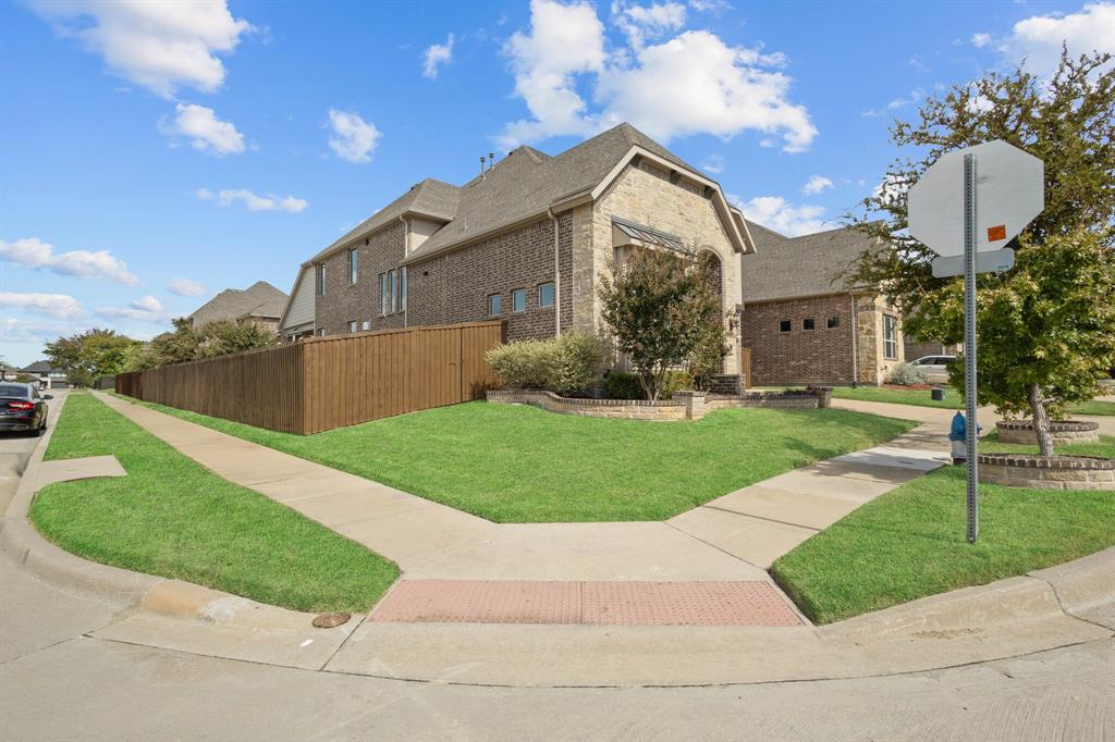 5820 Folsum Place