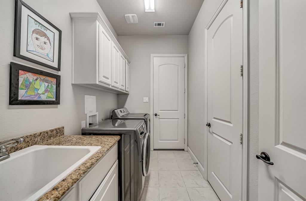 Wellington Manor - Residential