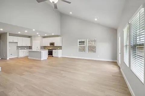 SIMPSON CROSSING PHASE 4 - Residential Lease