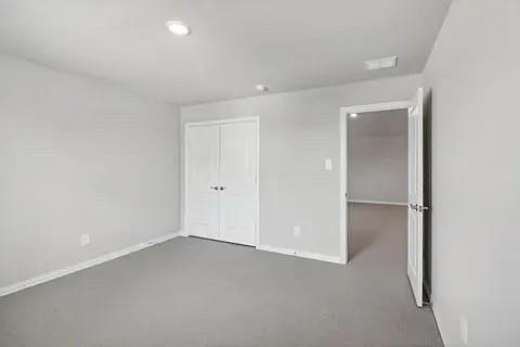 SIMPSON CROSSING PHASE 4 - Residential Lease