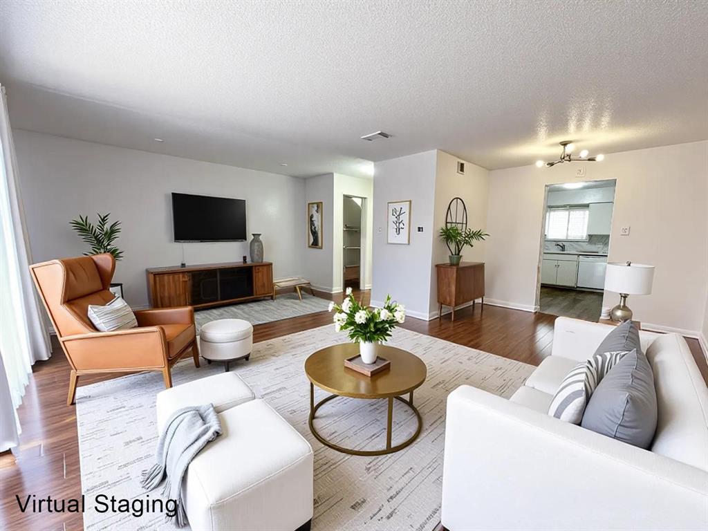 Richardson Life Style Twnhms - Residential