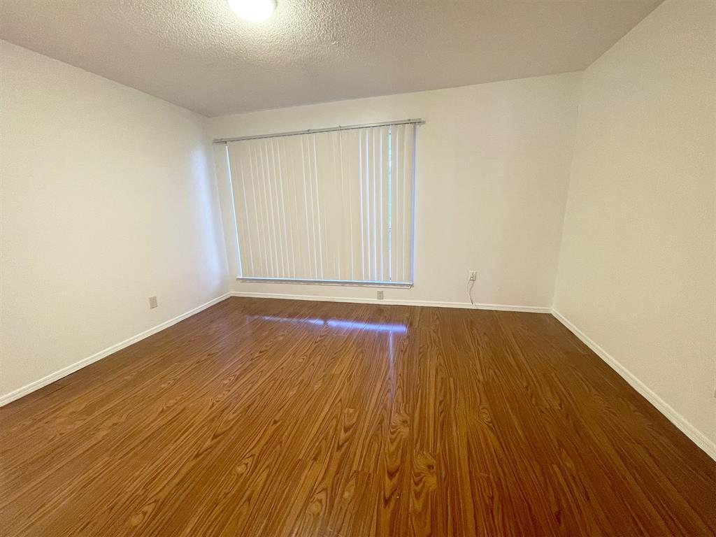 Richardson Life Style Twnhms - Residential