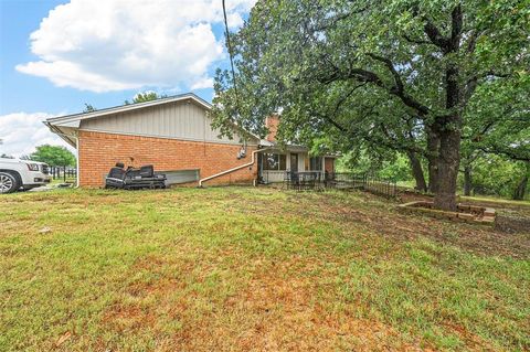 A home in Alvarado