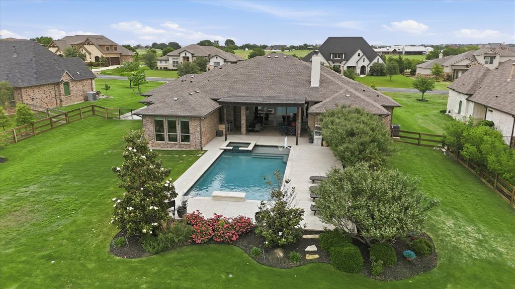 3249 Glenmore Avenue